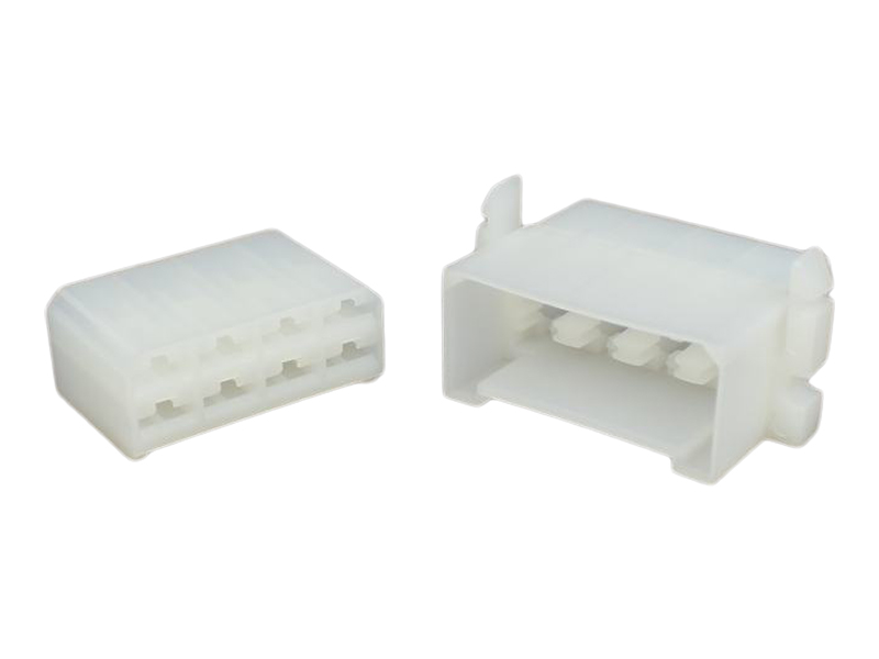 8 Way Multiple Connector Block (M/F Pair) 12 Volt